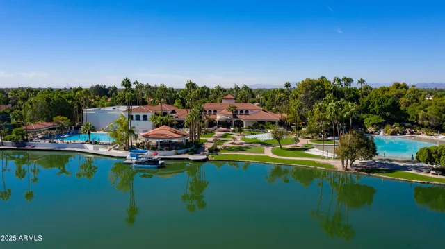 $1,050,000 | 2135 East Clipper Lane, Gilbert, AZ 85234