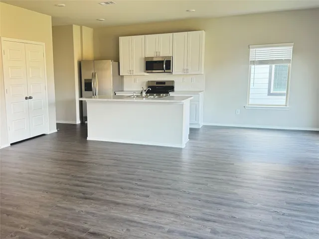 $2,300 | 21214 Mem Vista Drive, Houston, TX 77073