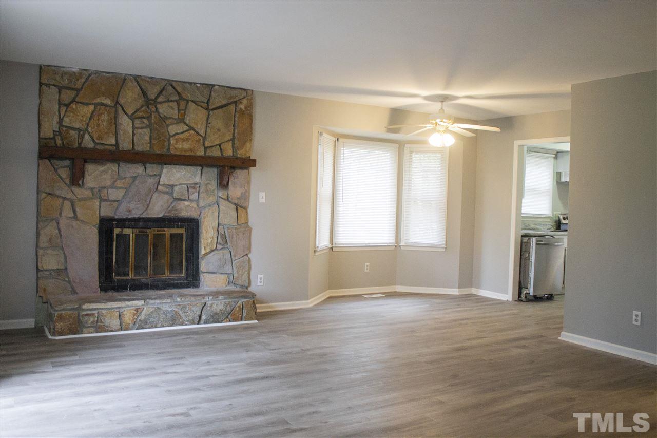5628 Thea Lane Raleigh, NC 27606 - Photo 4 of 18 Gallery Image 4