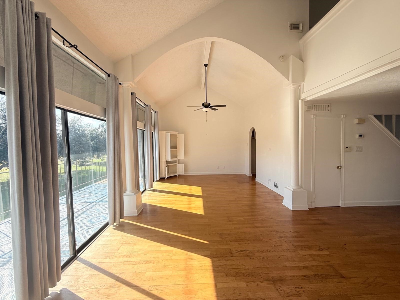 8287 Sands Point Drive, Unit 128 Houston, TX 77036 - Photo 1 of 30 a view of a living room