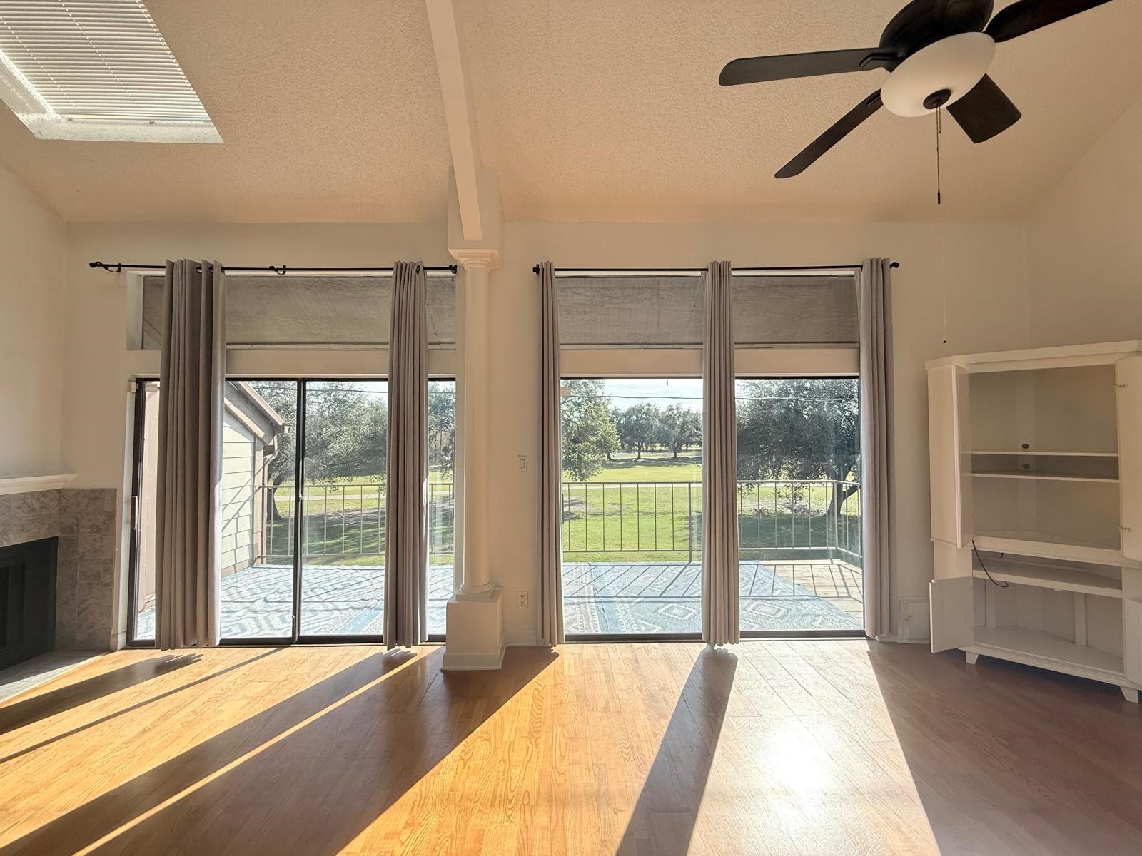 8287 Sands Point Drive, Unit 128 Houston, TX 77036 - Photo 16 of 30 a bedroom with a bed and a large window