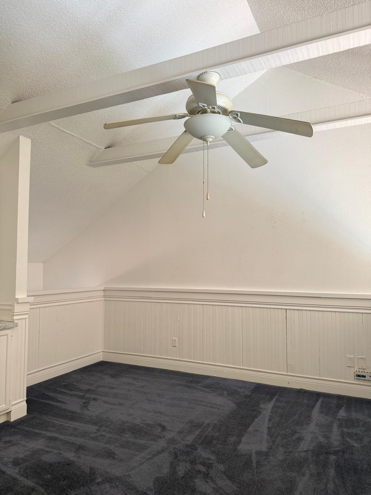 8287 Sands Point Drive, Unit 128 Houston, TX 77036 - Photo 25 of 30 a view of an empty walk in closet