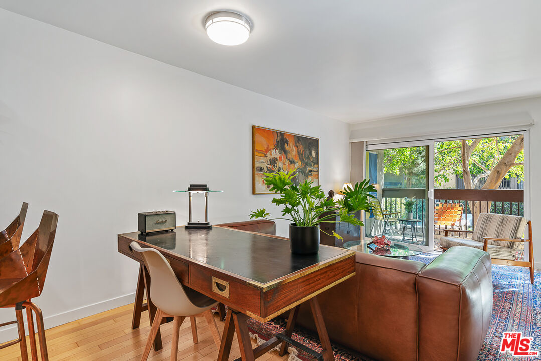 950 North Kings Road, Unit 106 West Hollywood, CA 90069 - Photo 6 of 21