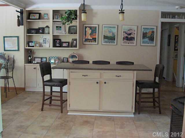 1132 Turnbridge Road Charlotte, NC 28226 - Photo 5 of 12 Gallery Image 5