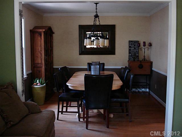 1132 Turnbridge Road Charlotte, NC 28226 - Photo 6 of 12 Gallery Image 6