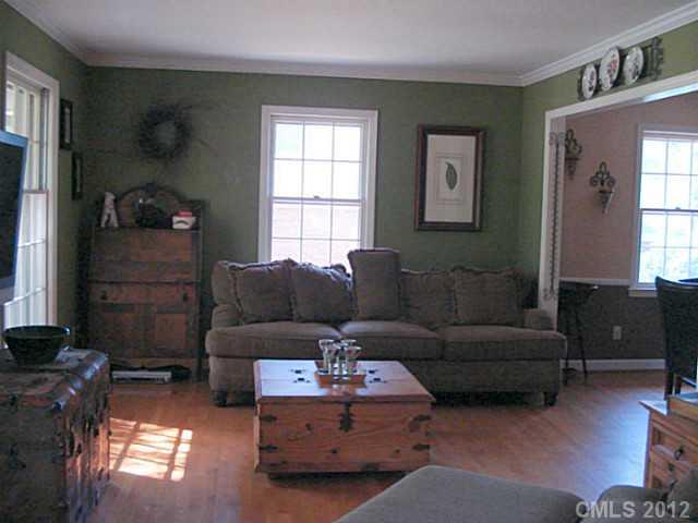 1132 Turnbridge Road Charlotte, NC 28226 - Photo 7 of 12 Gallery Image 7