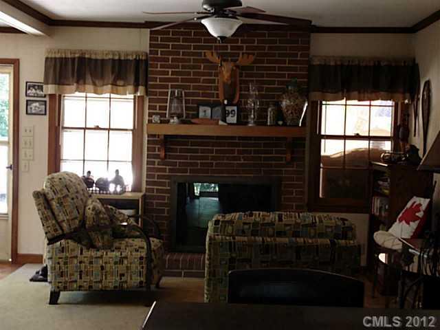 1132 Turnbridge Road Charlotte, NC 28226 - Photo 9 of 12 Gallery Image 9