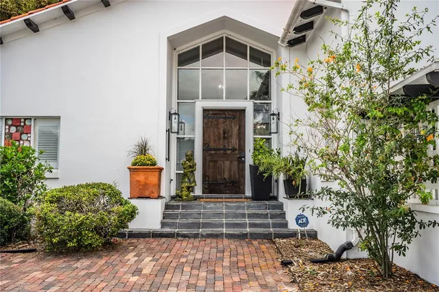 $650,000 | 421 Lone Palm Drive, Lakeland, FL 33815