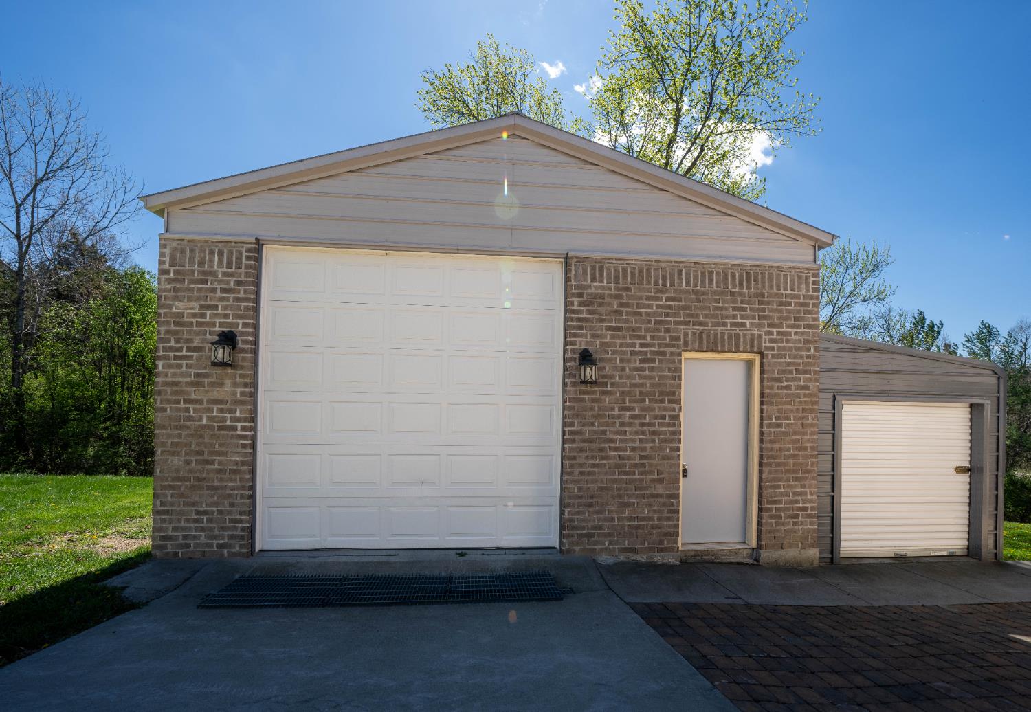 744 Randy Avenue Lawrenceburg, IN 47025 - Photo 8 of 56