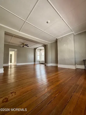 $3,000 | 159 Bridge Avenue, Unit 1, Red Bank, NJ 07701