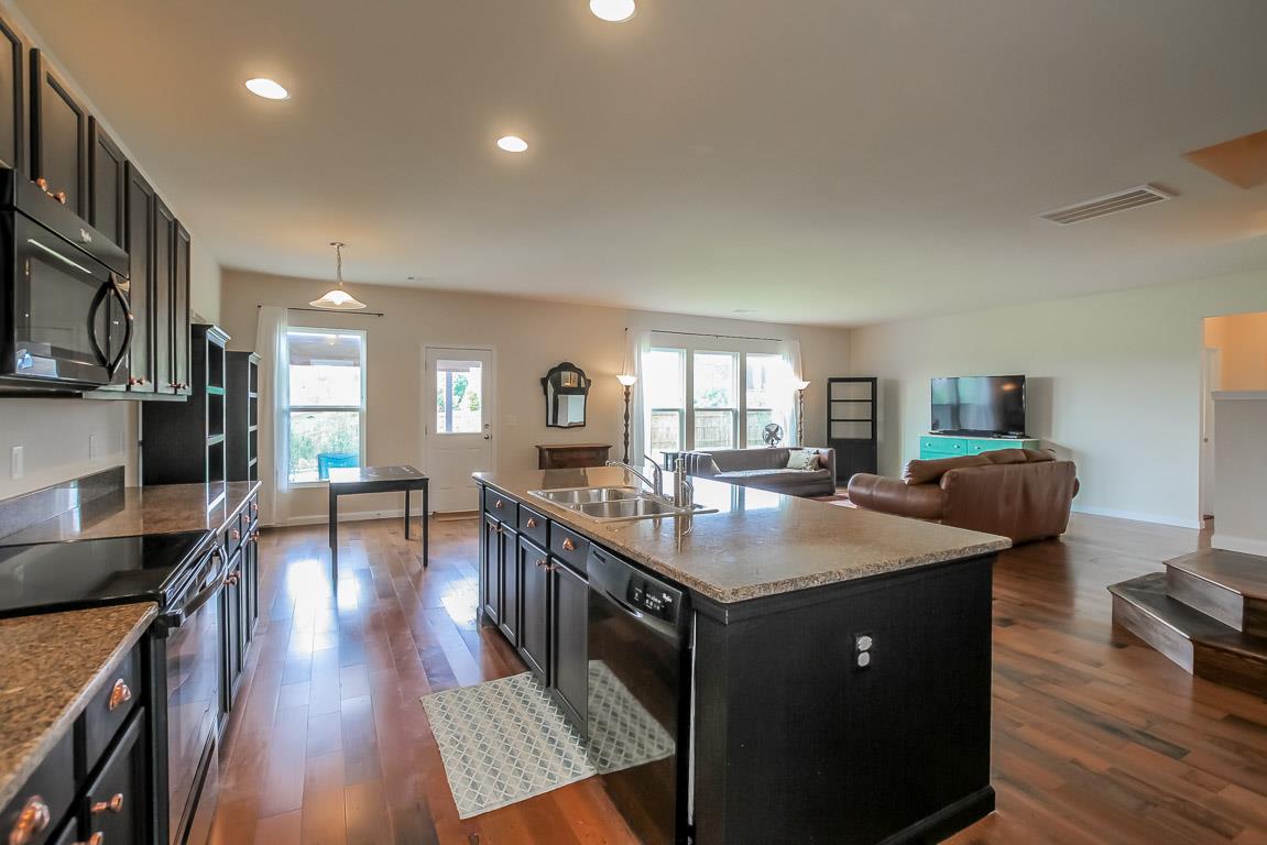 1017 Merrick Road Hendersonville, TN 37075 - Photo 11 of 30 Gallery Image 11
