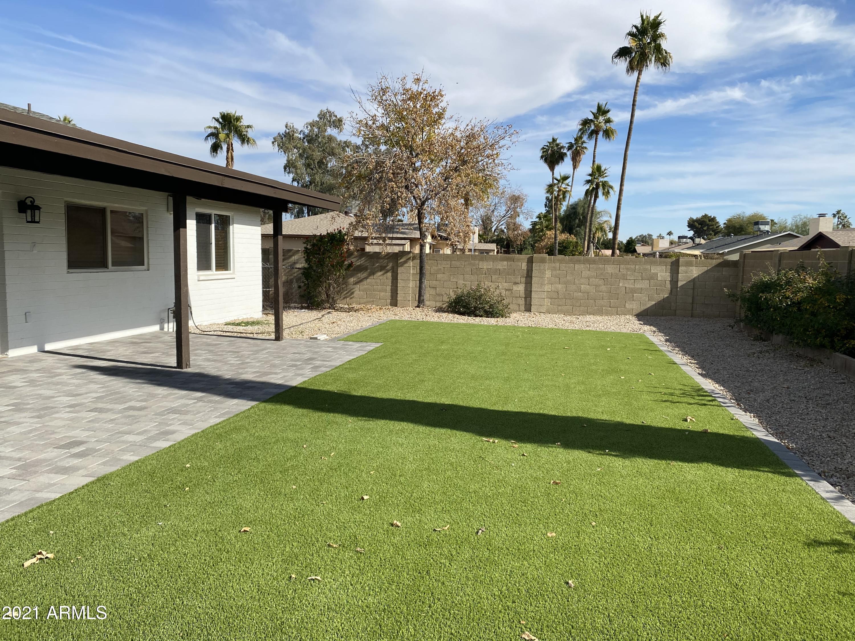 4381 East Redfield Road Phoenix, AZ 85032 - Photo 3 of 8 1A3329F7-809D-4CAD-B5F5-EBBB0DB2E89A