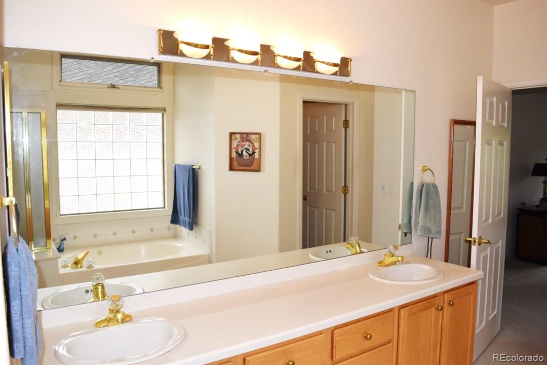 15941 Deer Ridge Drive Morrison, CO 80465 - Photo 15 of 28 Gallery Image 15