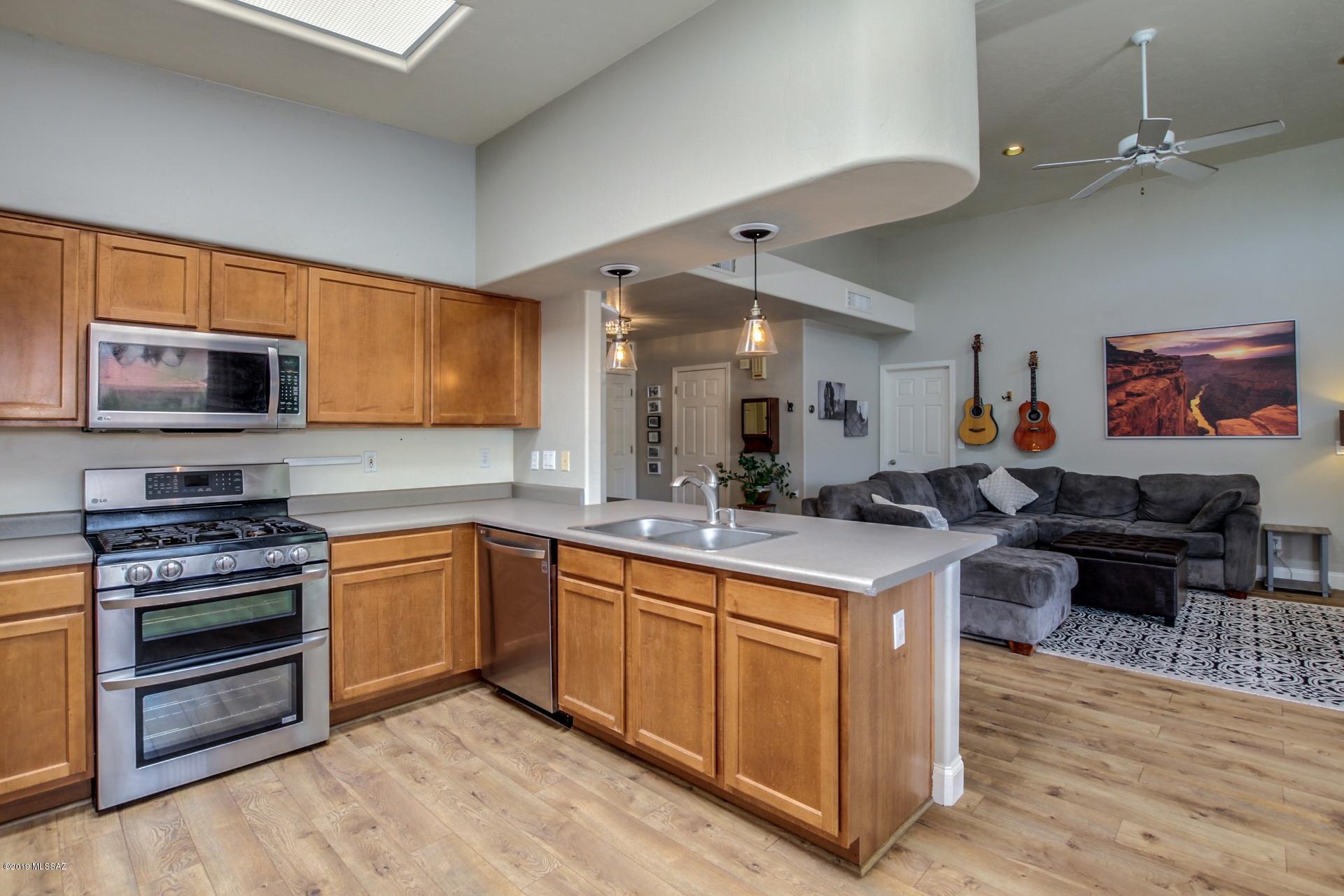 2895 East Allen Road Tucson, AZ 85716 - Photo 7 of 20 Gallery Image 7