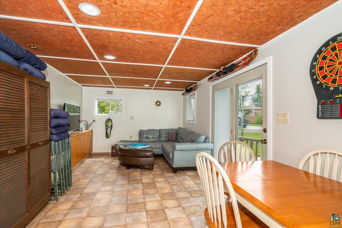 4501 Pleasant View Road Superior, WI 54880 - Photo 15 of 23