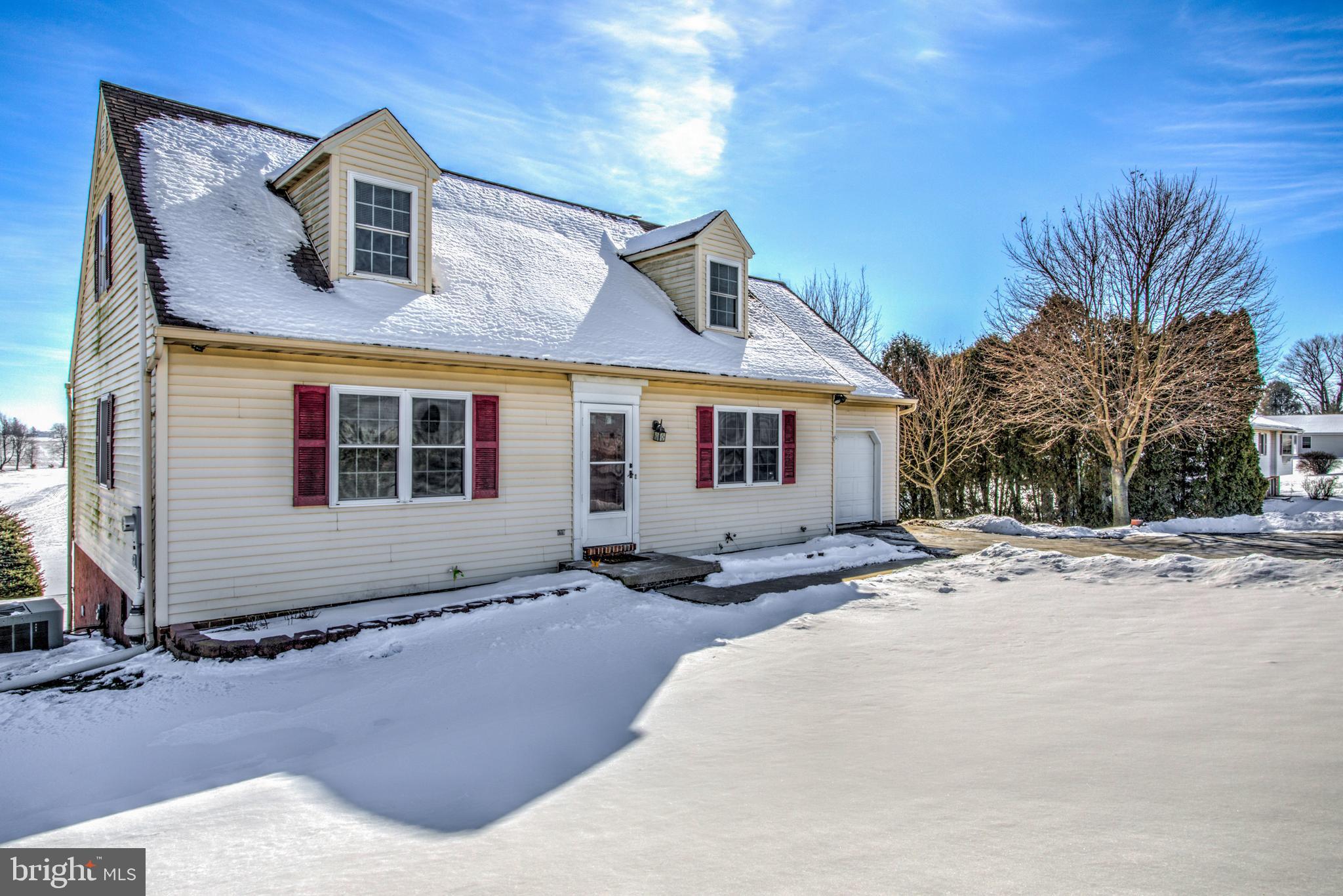 892 Noble Road Christiana, PA 17509 - Photo 3 of 32 Gallery Image 3
