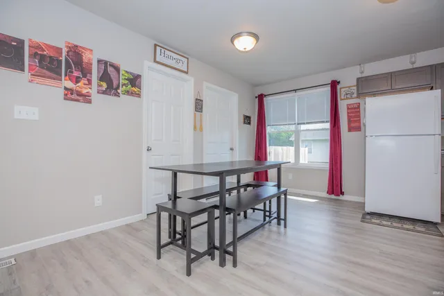 $275,000 | 302 East Tennessee Street, Evansville, IN 47711