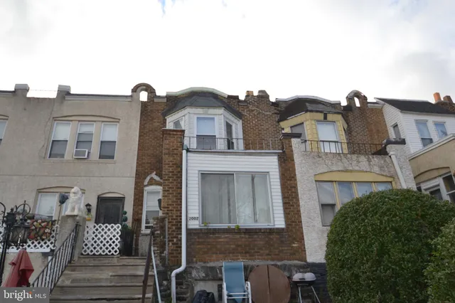 $900 | 2002 North 56th Street, Unit 2, Philadelphia, PA 19131