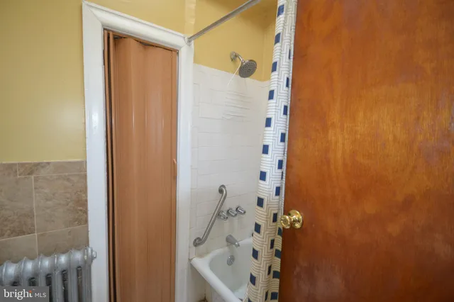$900 | 2002 North 56th Street, Unit 2, Philadelphia, PA 19131