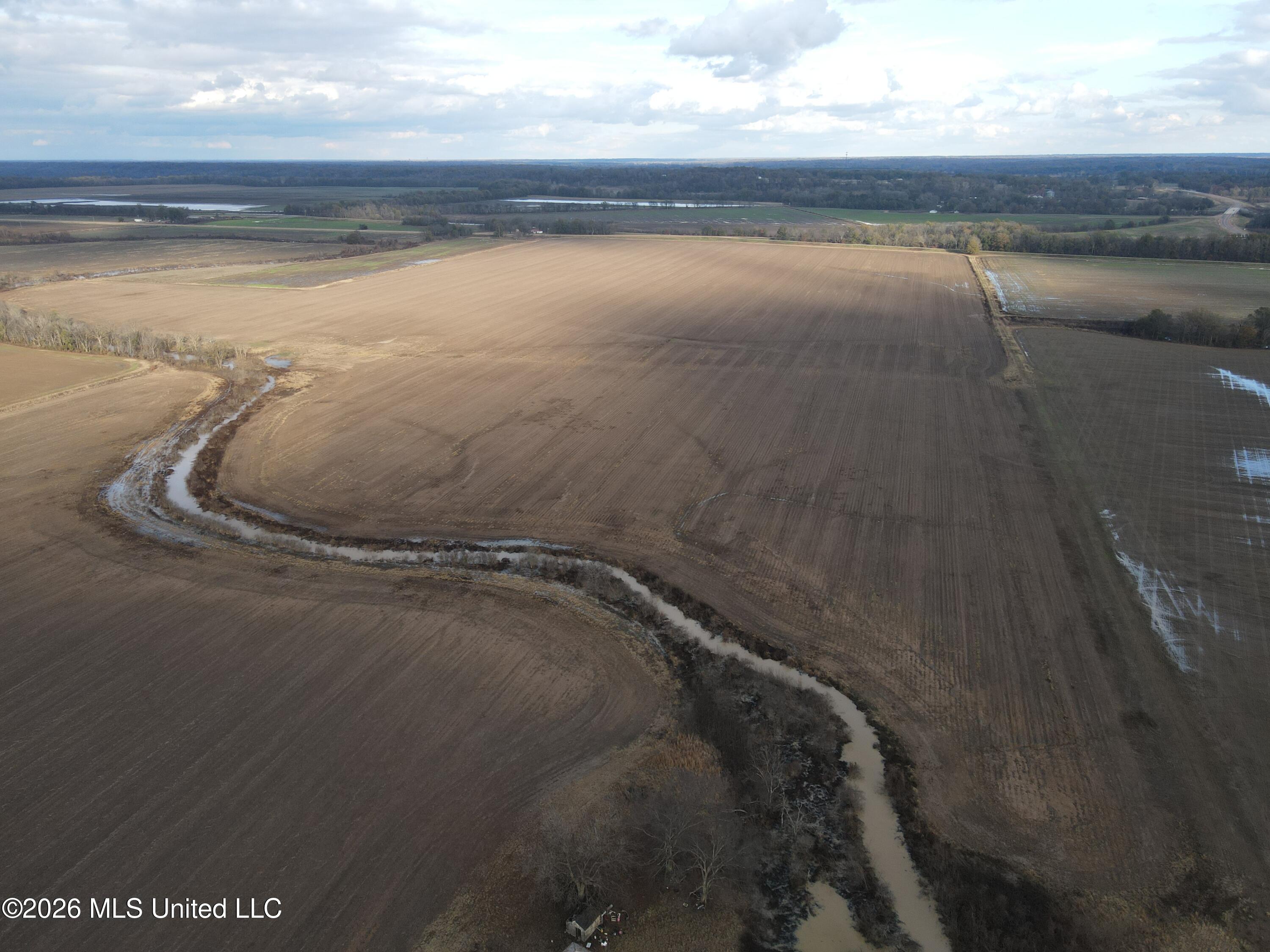 Hot Thornton Road Tunica, MS 38676 - Photo 5 of 18 5