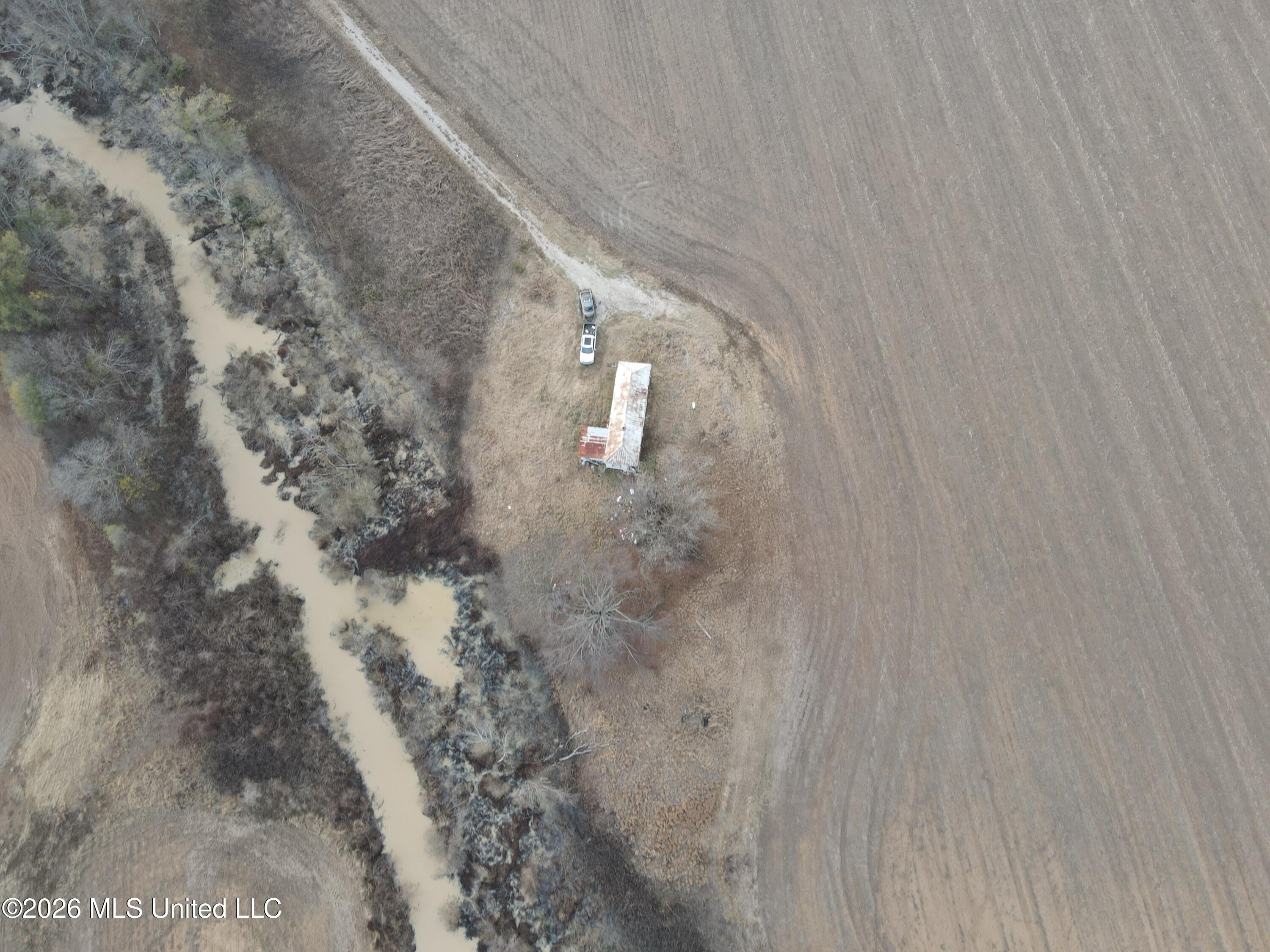 Hot Thornton Road Tunica, MS 38676 - Photo 10 of 18 11