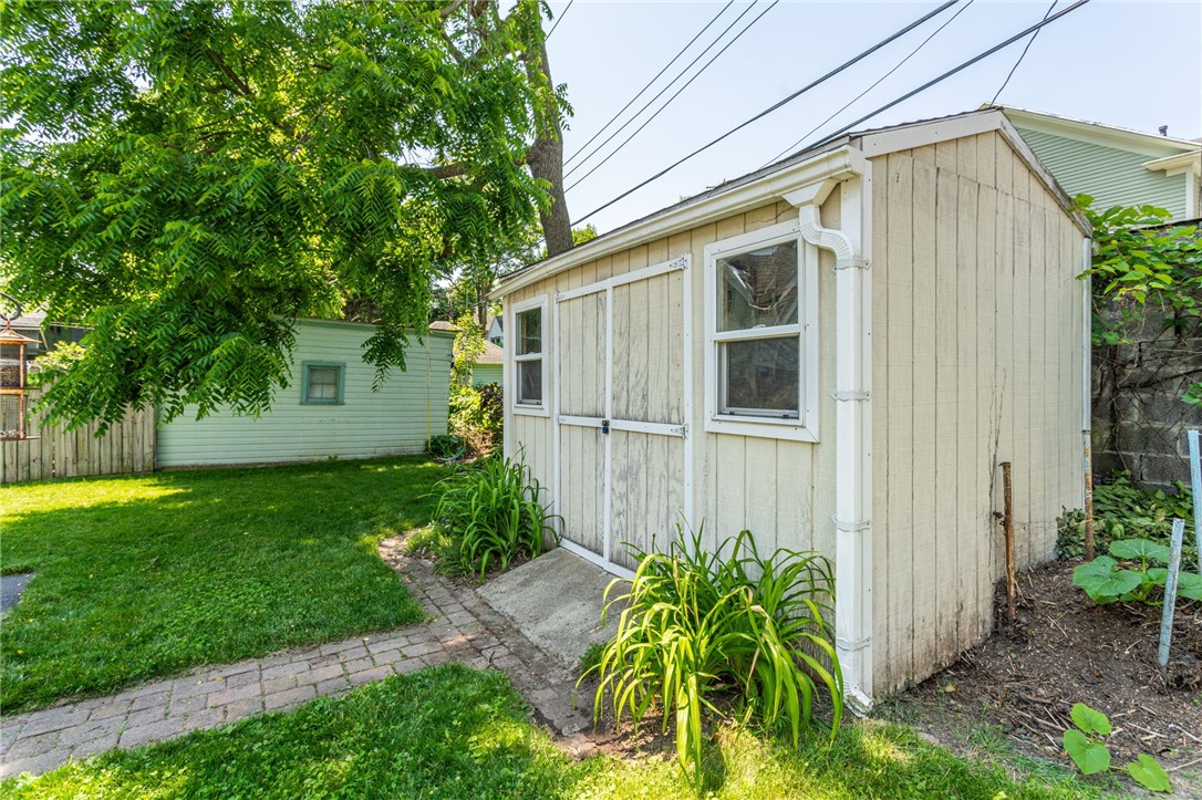 549 South Goodman Street Rochester, NY 14607 - Photo 6 of 29