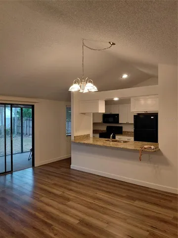 $395,000 | 2884 Cinnamon Bear Trail, Palm Harbor, FL 34684