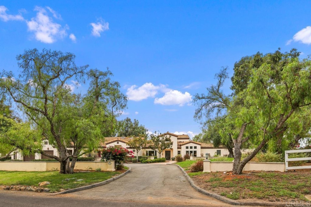 3303 Bumann Road Encinitas, CA 92024 - Photo 5 of 50 a park view with a fountain