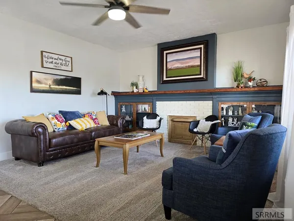 $519,000 | 115-113 East 1st North, Rexburg, ID 83440