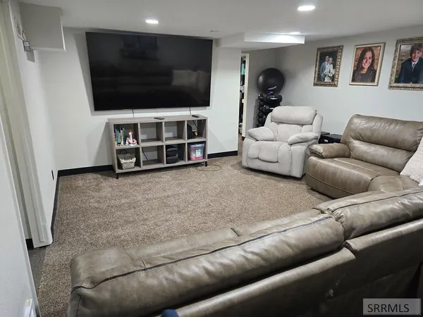 $519,000 | 115-113 East 1st North, Rexburg, ID 83440