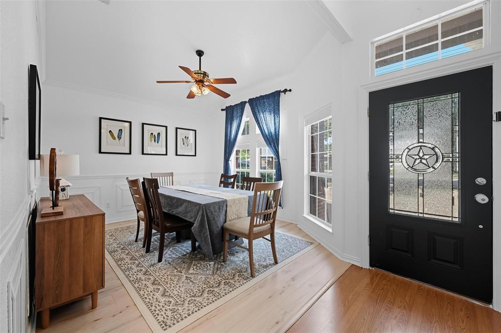 646 Huntington Lane Allen, TX 75002 - Photo 4 of 33 a view of a dining room with furniture