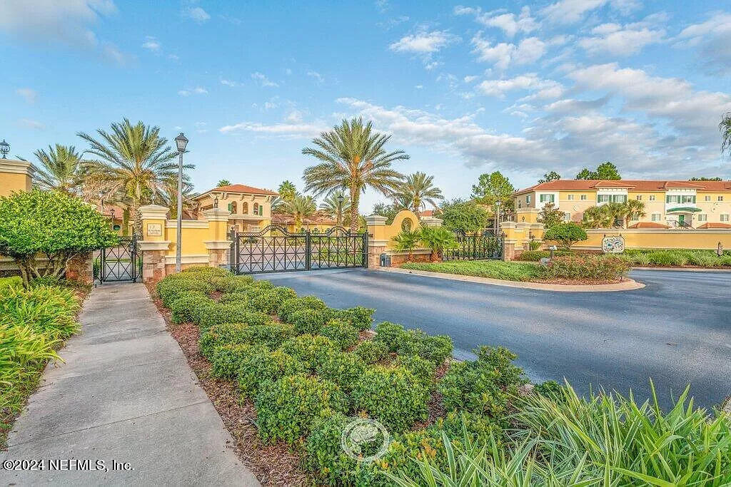 9745 Touchton Road, Unit 2724 Jacksonville, FL 32246 - Photo 3 of 22 Back Gate