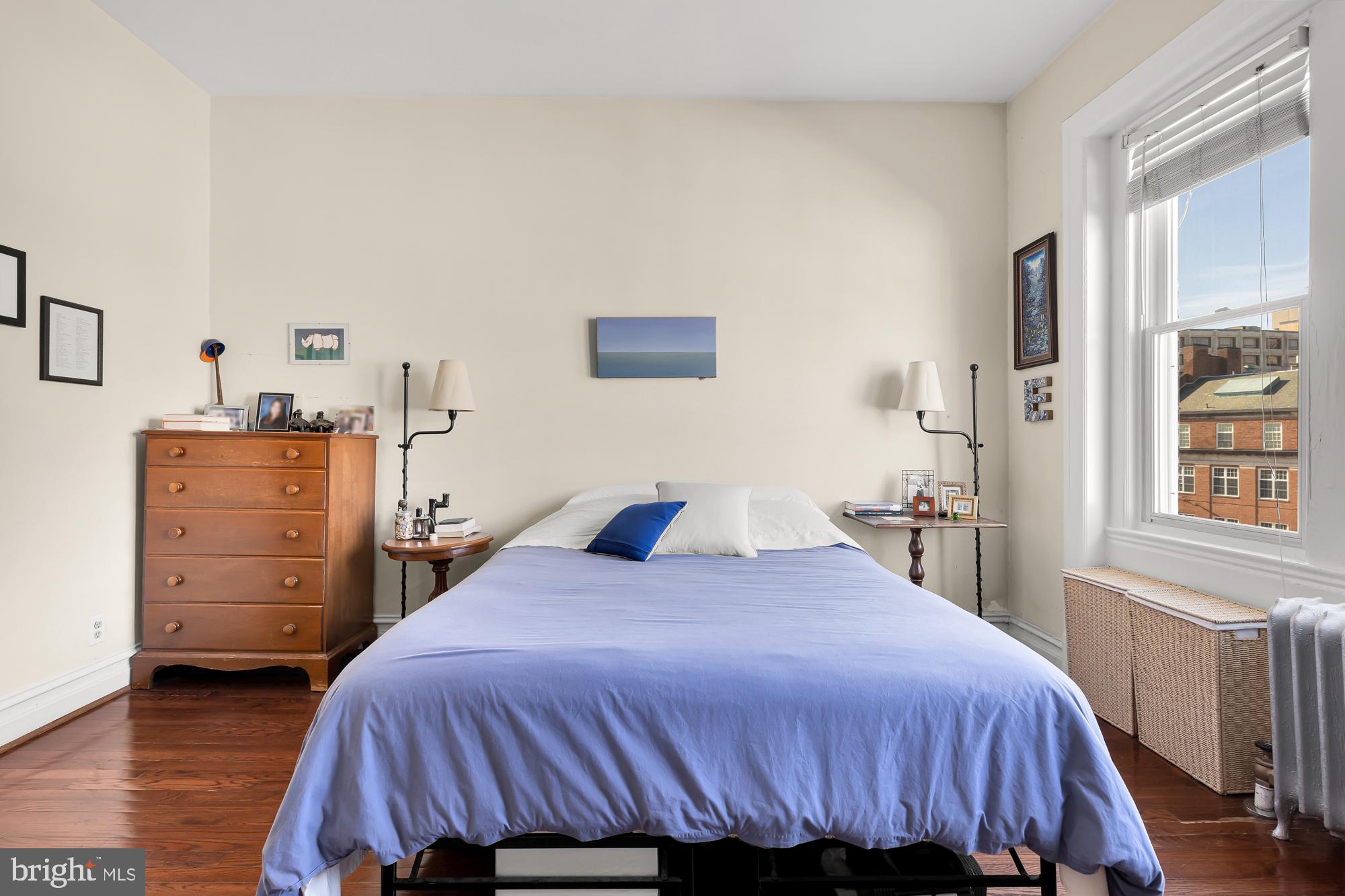 1860 California Street Northwest, Unit 403 Washington, DC 20009 - Photo 11 of 52 Spacious light filled bedroom