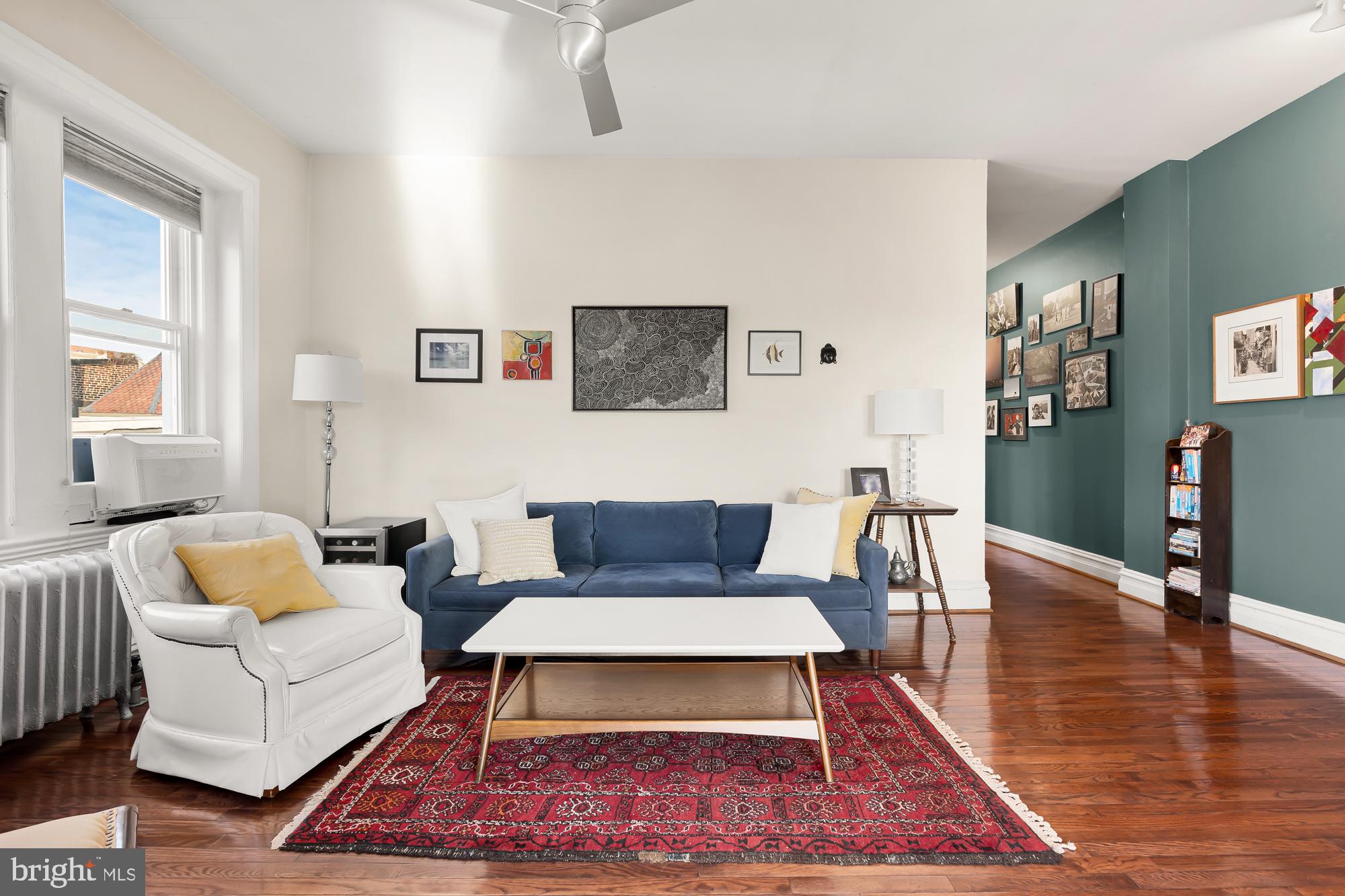 1860 California Street Northwest, Unit 403 Washington, DC 20009 - Photo 23 of 52 Spacious living area