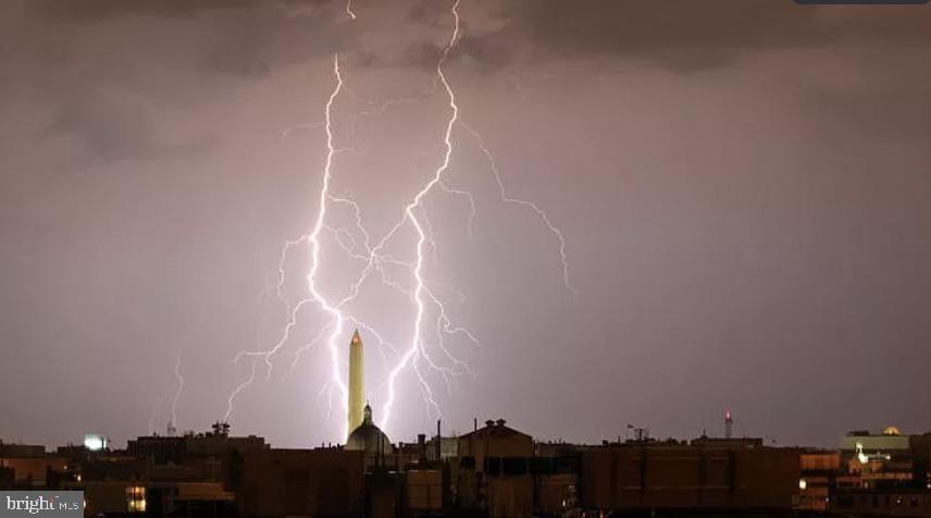 1860 California Street Northwest, Unit 403 Washington, DC 20009 - Photo 25 of 52 Monumental lighting strike