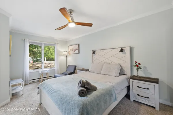 $385,000 | 136 Laurelwood Drive, Lake Harmony, PA 18624