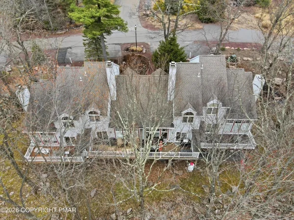 $385,000 | 136 Laurelwood Drive, Lake Harmony, PA 18624