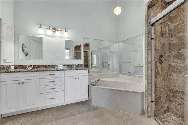 $244,900 | 12221 Southwest Kingsway Circle, Unit B2, Lake Suzy, FL 34269