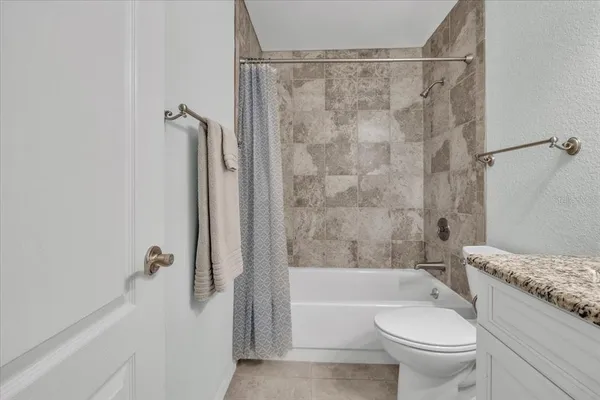$244,900 | 12221 Southwest Kingsway Circle, Unit B2, Lake Suzy, FL 34269