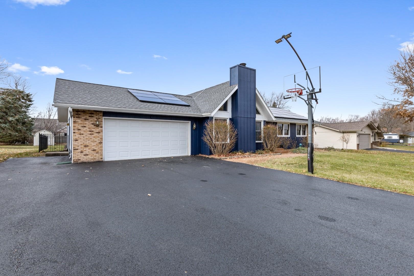 3624 Springwheat Street Rockford, IL 61114 - Photo 2 of 39 Gallery Image 2