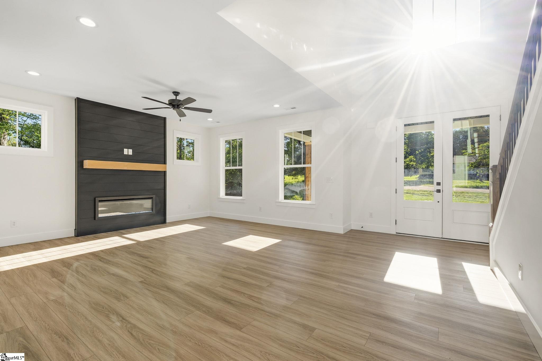 668 Flynn Road Greer, SC 29651 - Photo 22 of 49