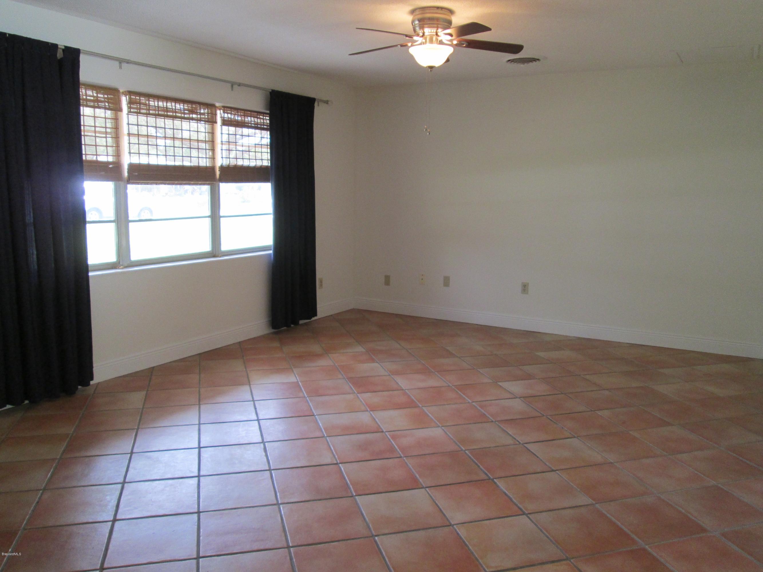 275 Baker Road Melbourne, FL 32934 - Photo 4 of 30 IMG_0621