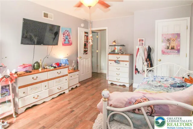 $499,000 | 518 Bauer Road, Bath, PA 18014