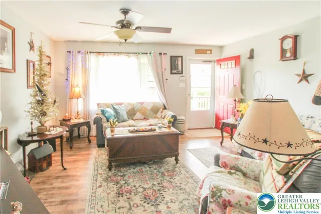 $499,000 | 518 Bauer Road, Bath, PA 18014