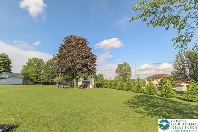 $499,000 | 518 Bauer Road, Bath, PA 18014