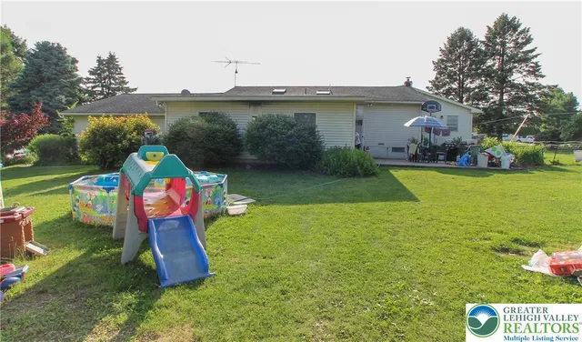 $499,000 | 518 Bauer Road, Bath, PA 18014