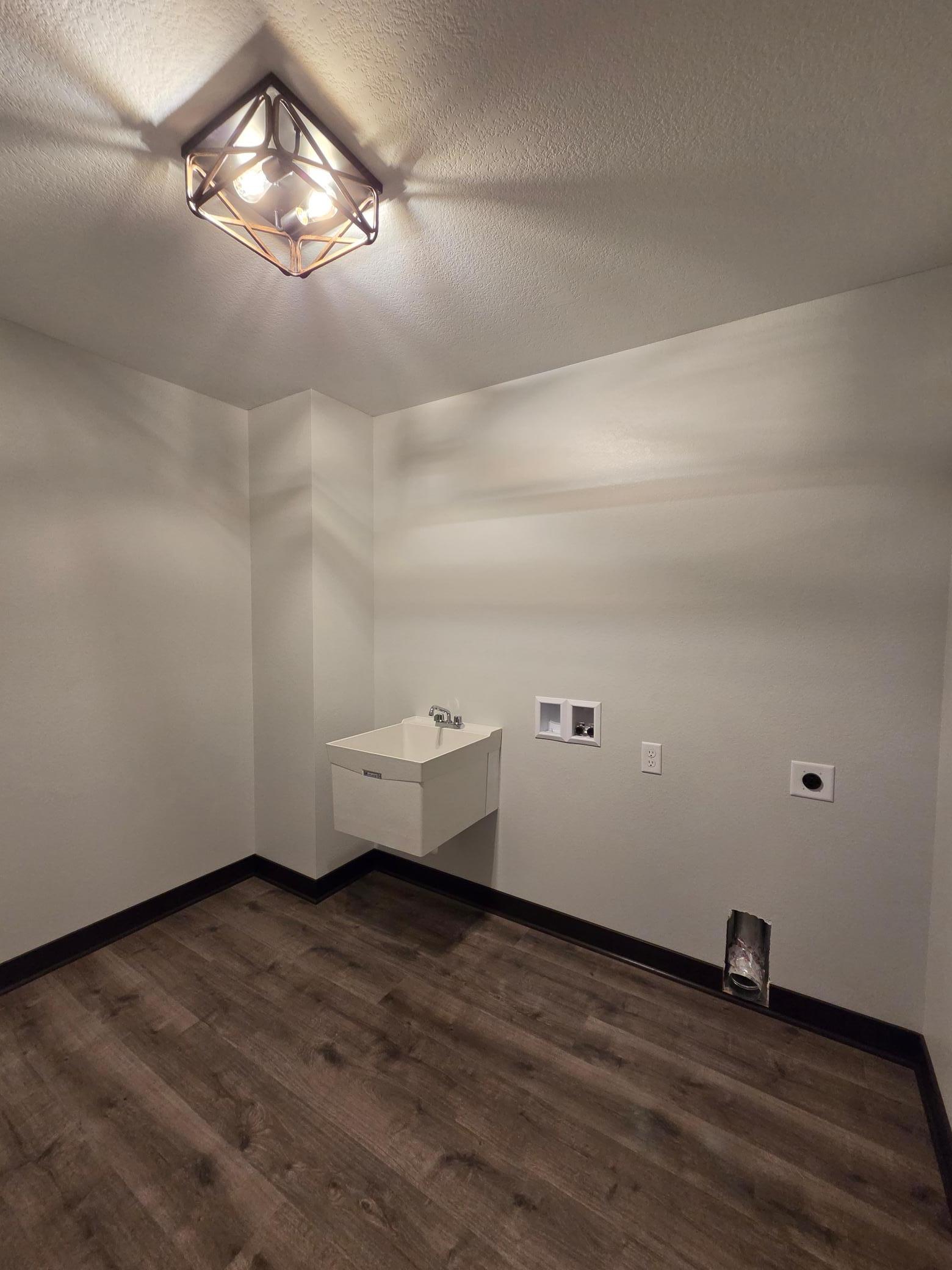 204 Barony Road Le Sueur, MN 56058 - Photo 8 of 16 Gallery Image 8