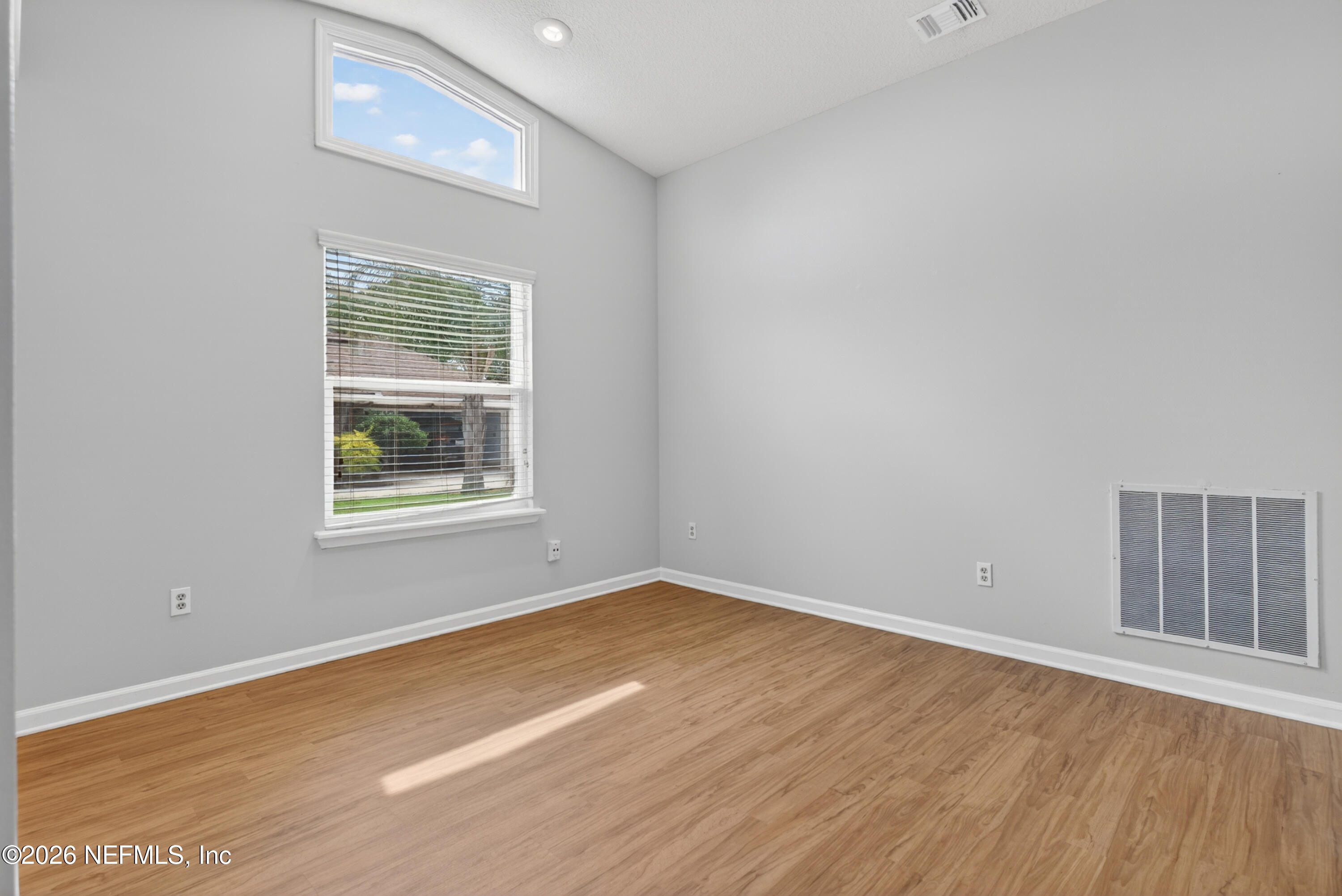 622 Valley Forge Road North Neptune Beach, FL 32266 - Photo 10 of 34 11-Dining Room 2