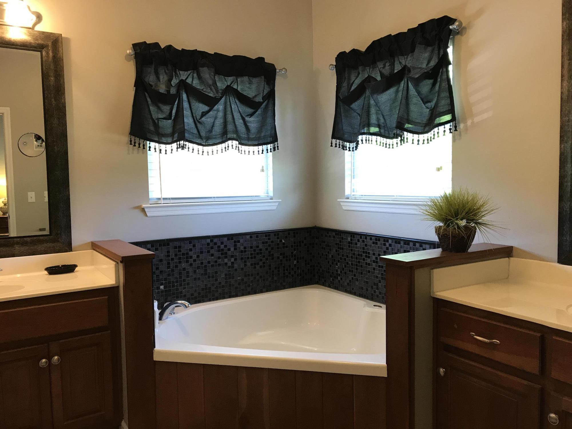 1560 Poplar Springs Road Ringgold, GA 30736 - Photo 37 of 49 Master Bath.
