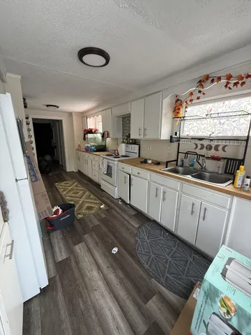 $240,000 | 113 Dummer Street, Bath, ME 04530